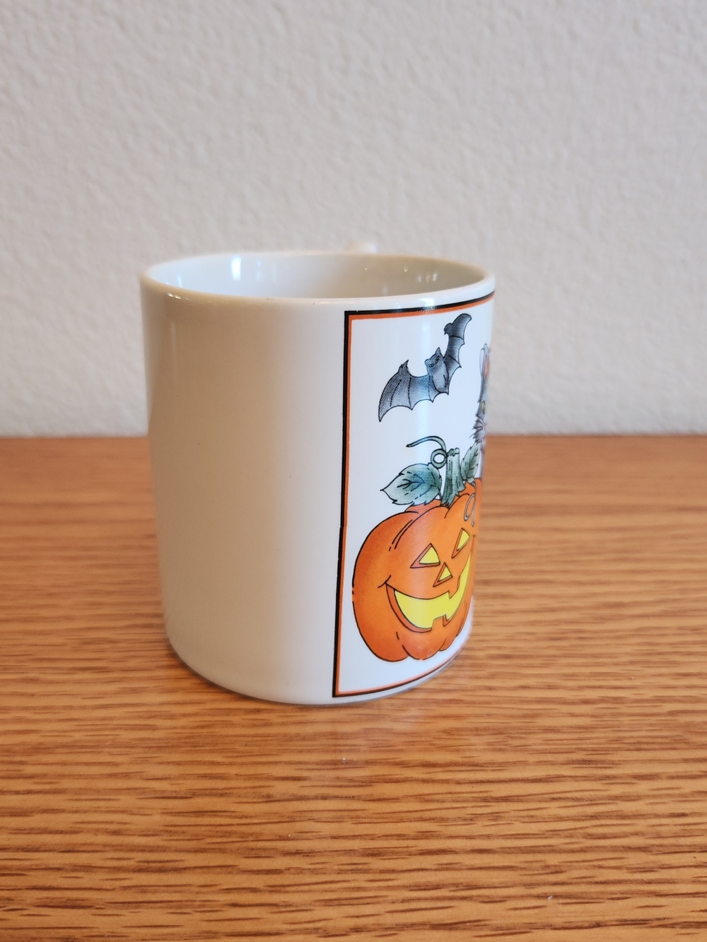 Vintage Halloween Cat & Ghost Ceramic Mug - Made In Japan - Picture 2 of 8